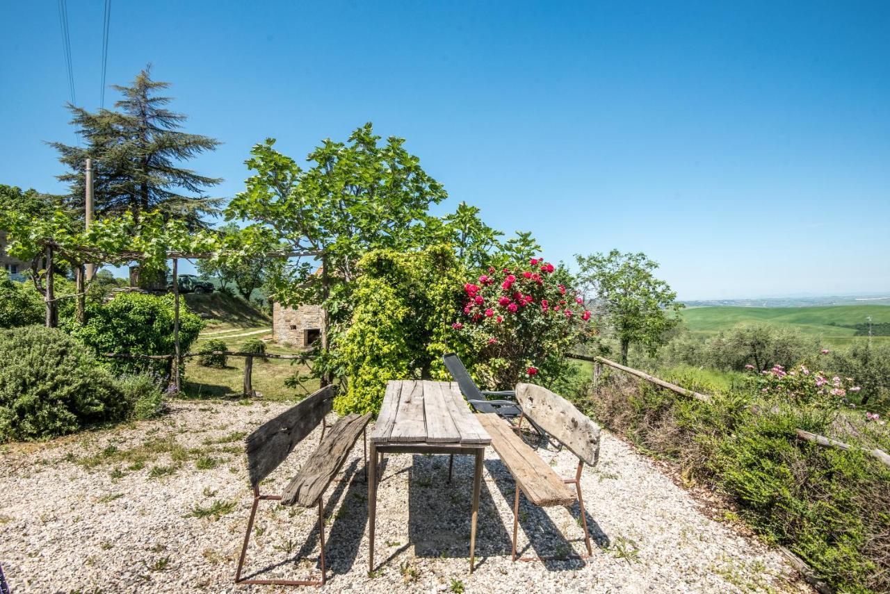 Appartamento Gemma Bianca-Tavoleto Castiglione dʼOrcia Eksteriør billede